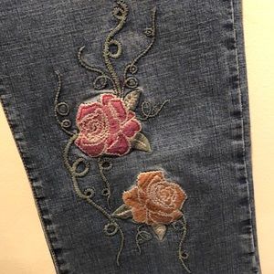 Jeans with Floral Embroidery